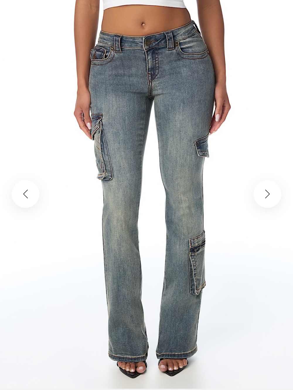 True Religion Women's Becca Low rise Cargo Bootcut - Picture 2 of 5